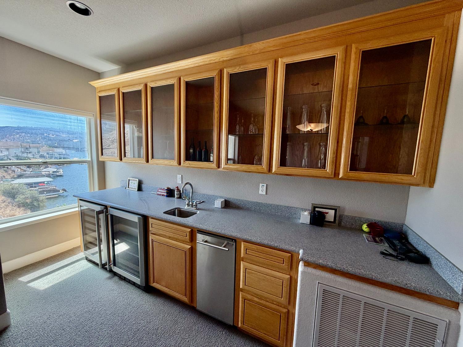 1073 Shoreline Dr, Copperopolis, CA 95228