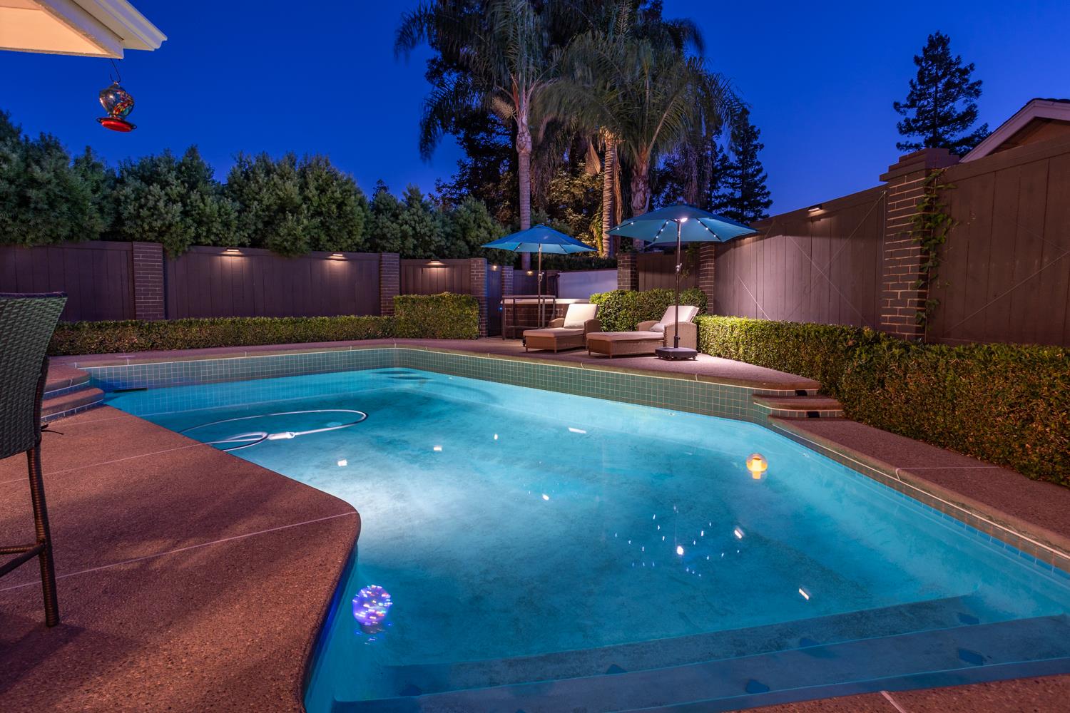 3809 Ruisdael Dr, Modesto, CA 95356