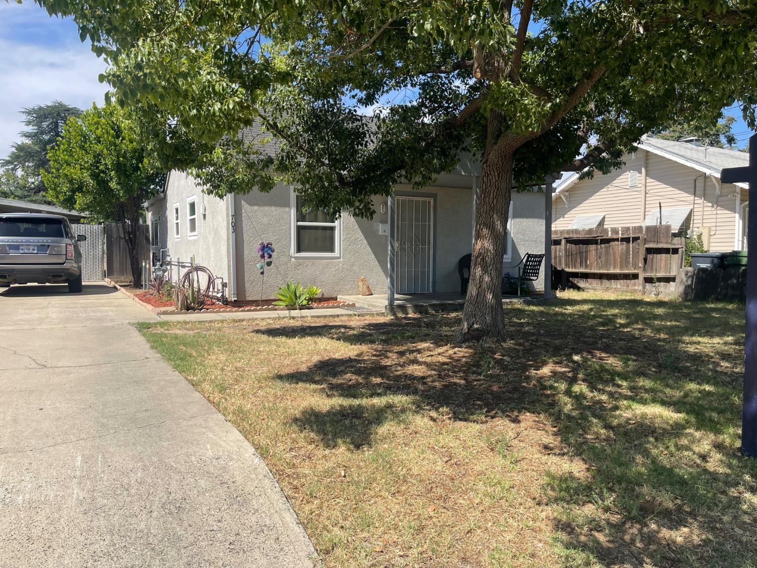 703 Flower St, Turlock, CA 95380