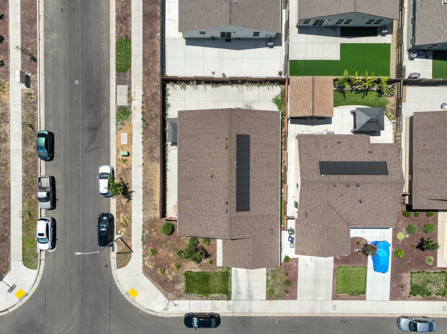 702 Dean Ct, Merced, CA 95341