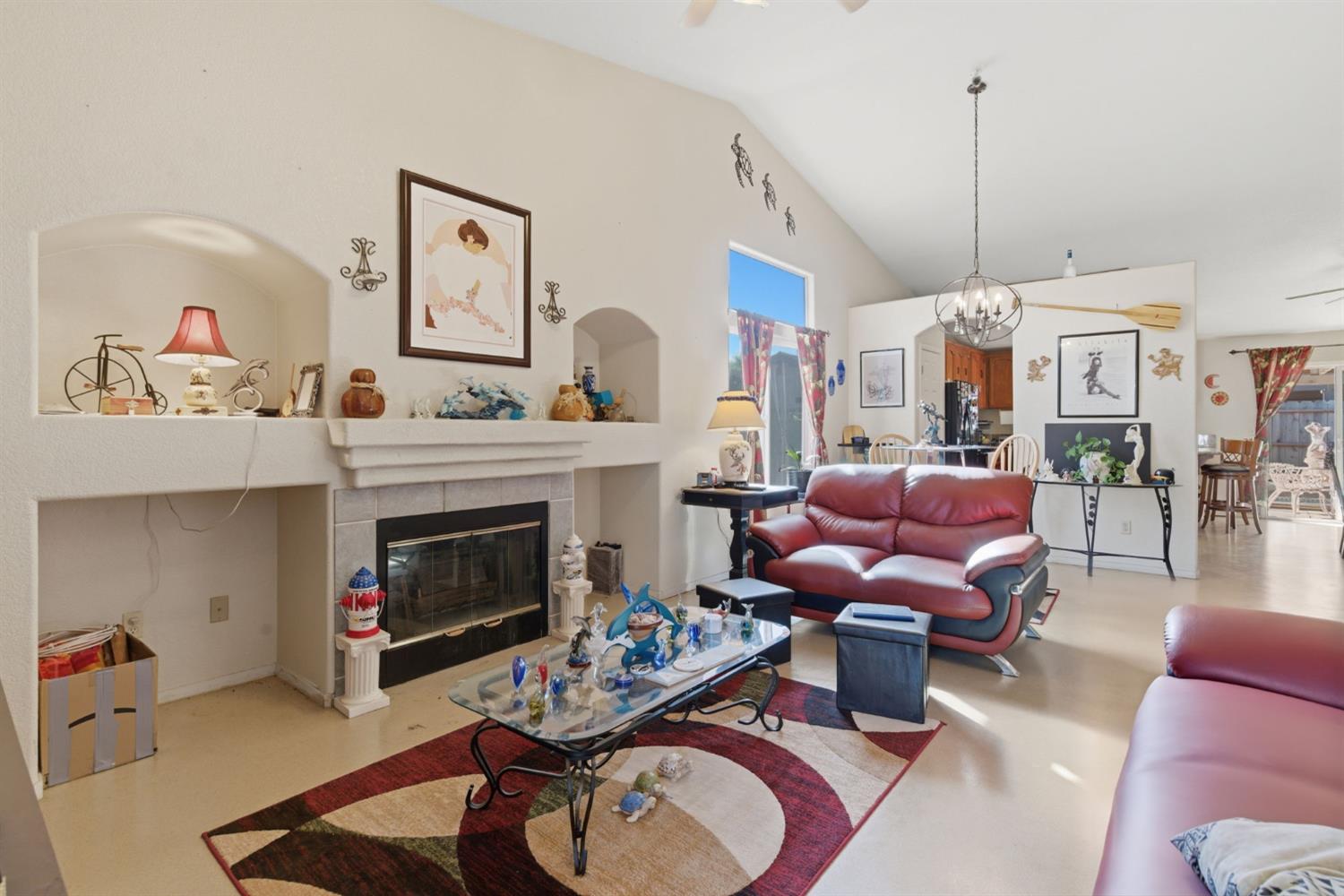940 Allacante Dr, Ceres, CA 95307
