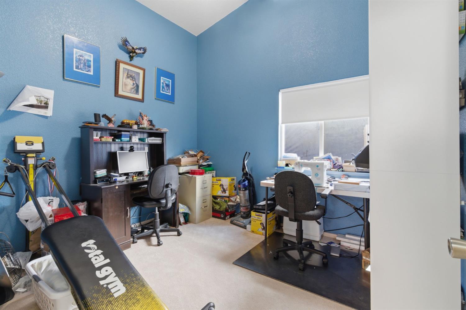 940 Allacante Dr, Ceres, CA 95307