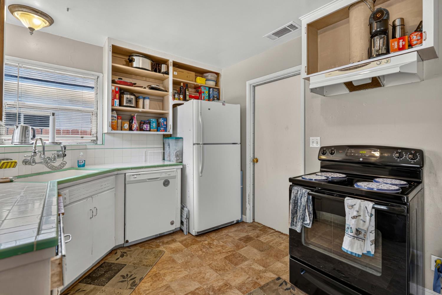 149 Severin Ave, Modesto, CA 95354