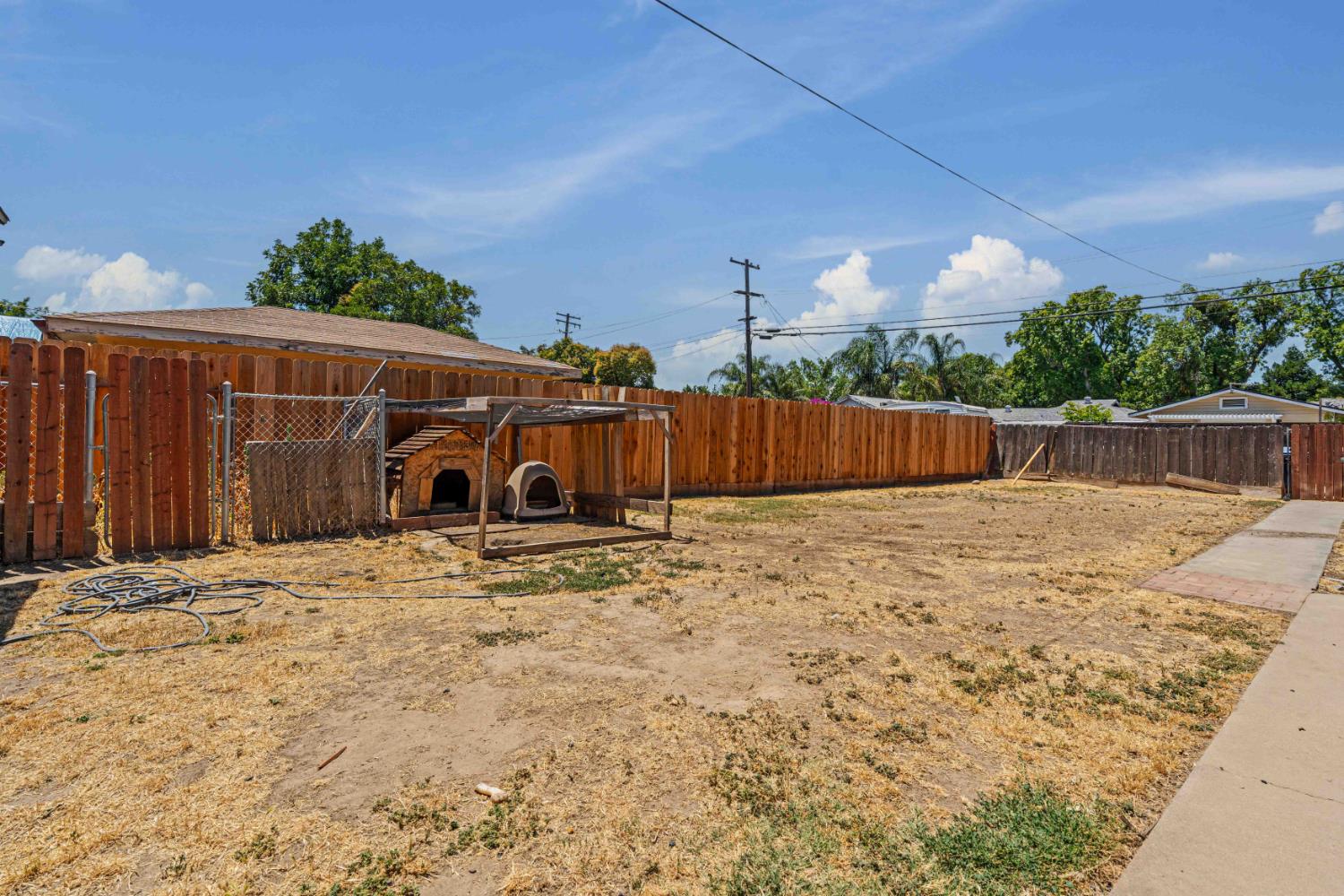 149 Severin Ave, Modesto, CA 95354