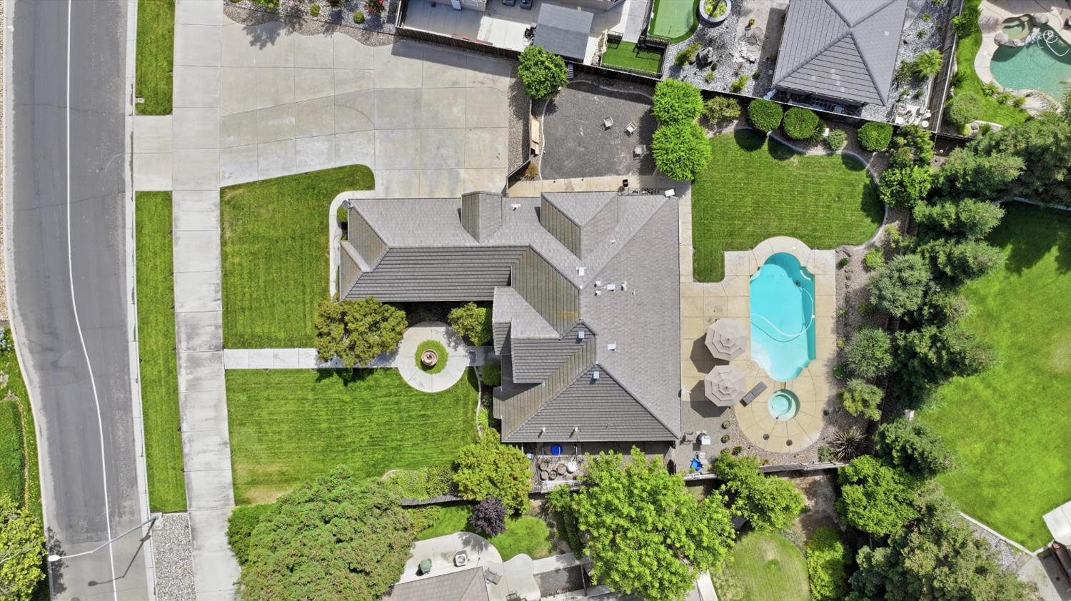 1718 Doak Blvd, Ripon, CA 95366