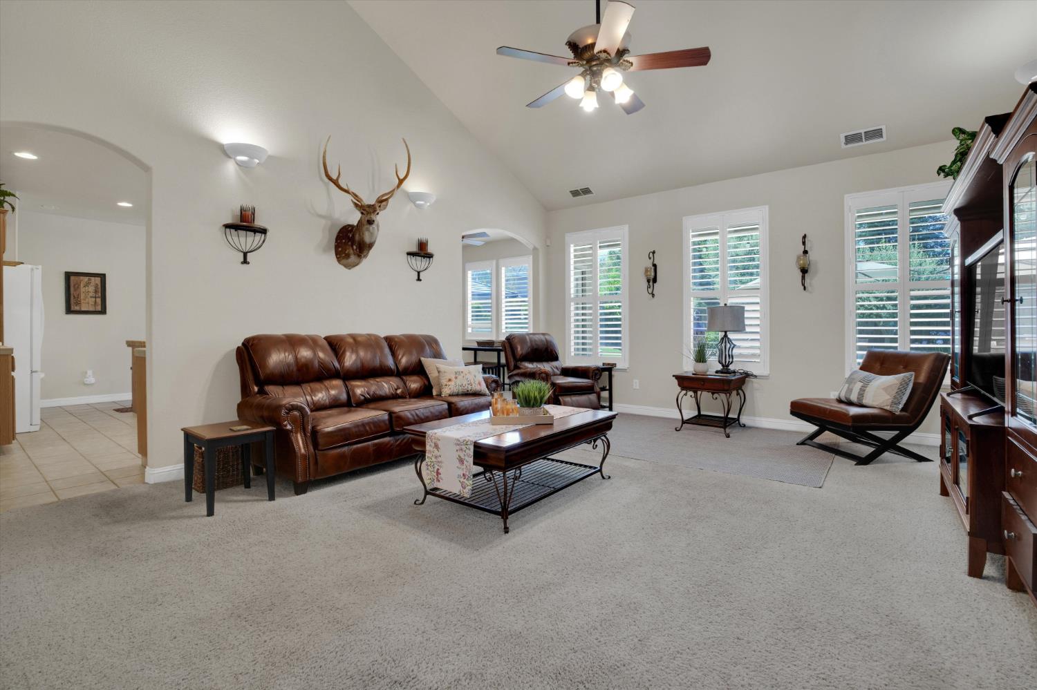 1718 Doak Blvd, Ripon, CA 95366