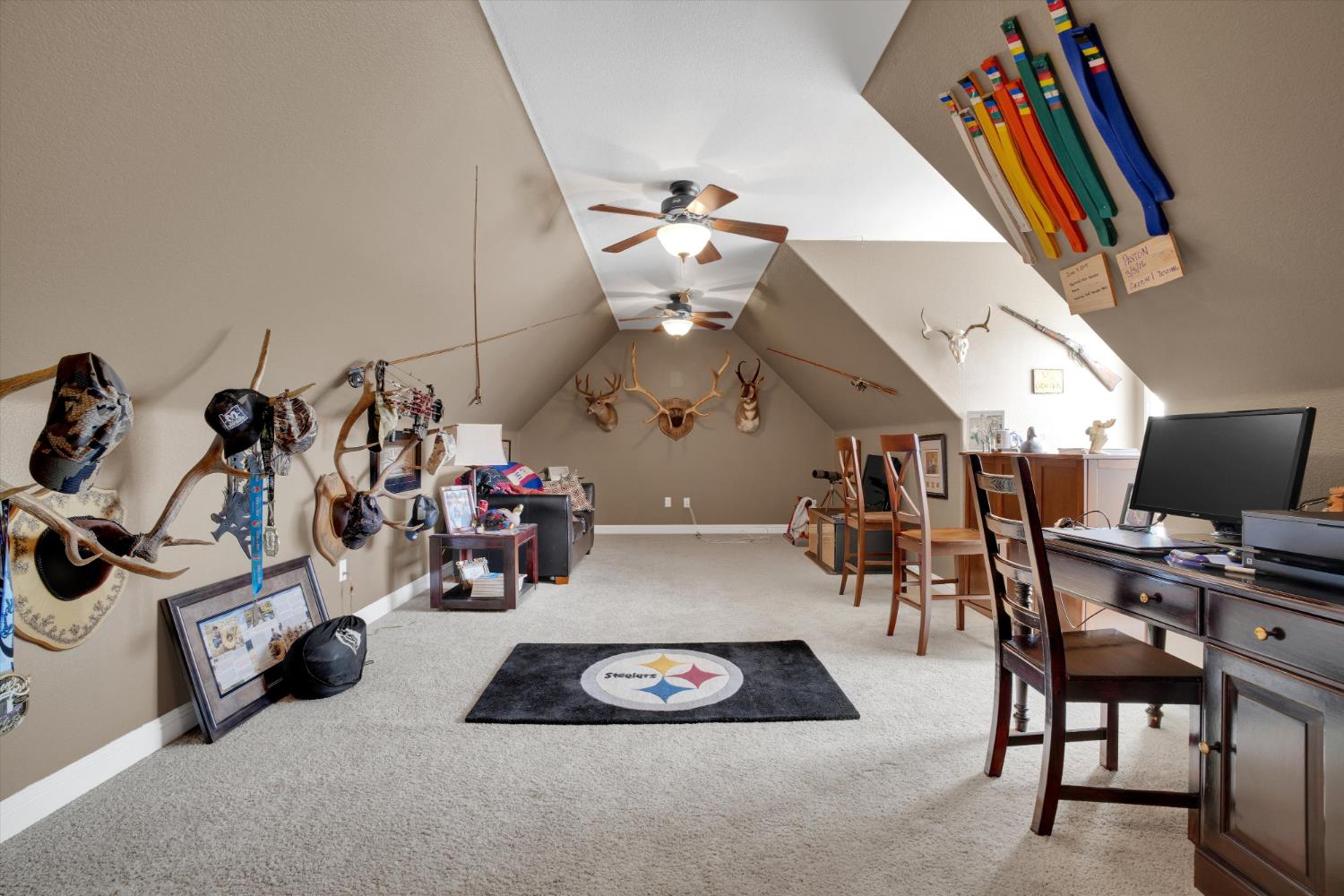 1718 Doak Blvd, Ripon, CA 95366