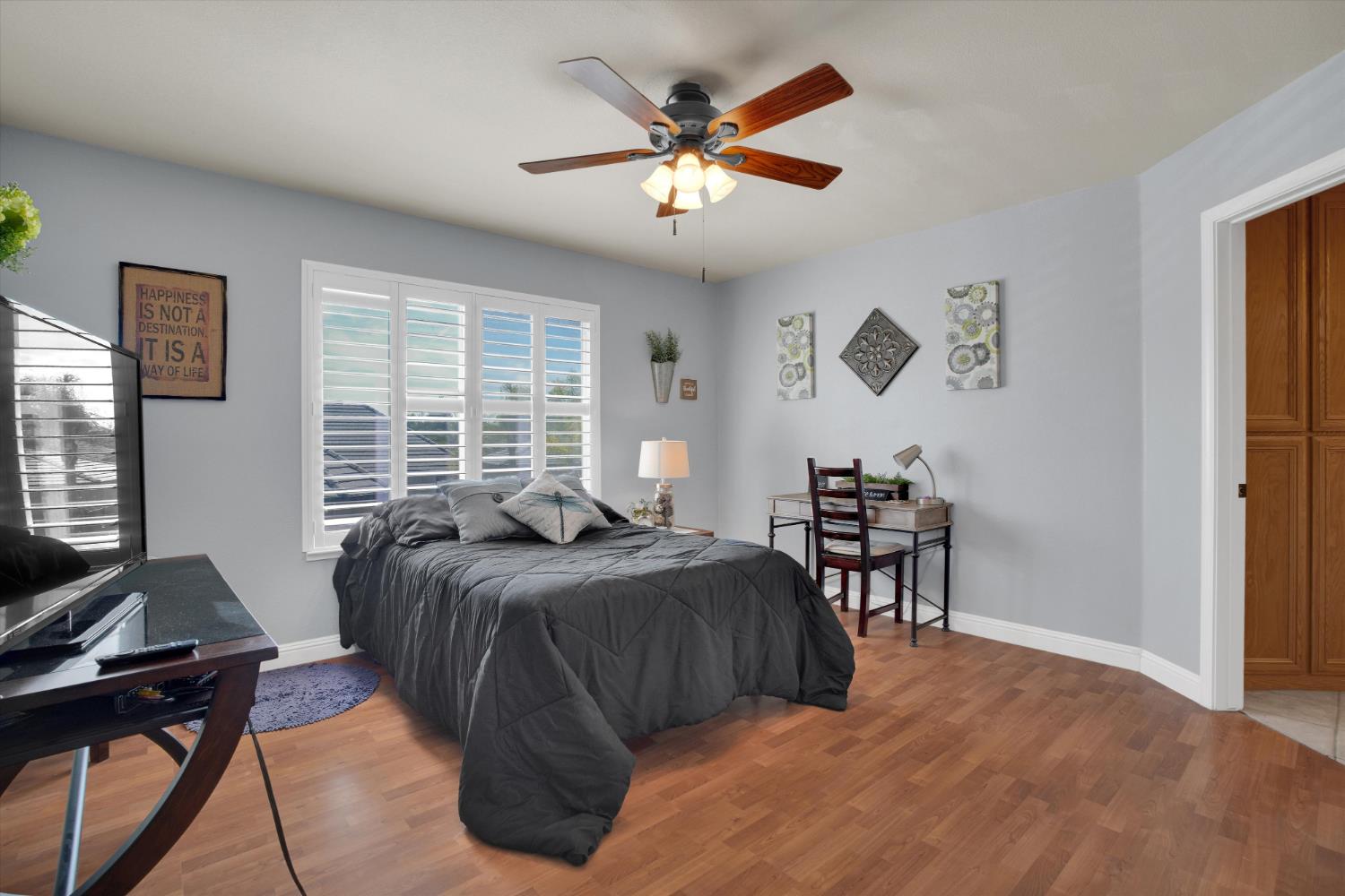1718 Doak Blvd, Ripon, CA 95366