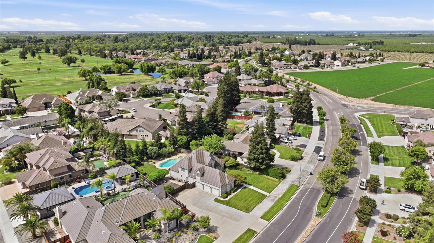 1718 Doak Blvd, Ripon, CA 95366