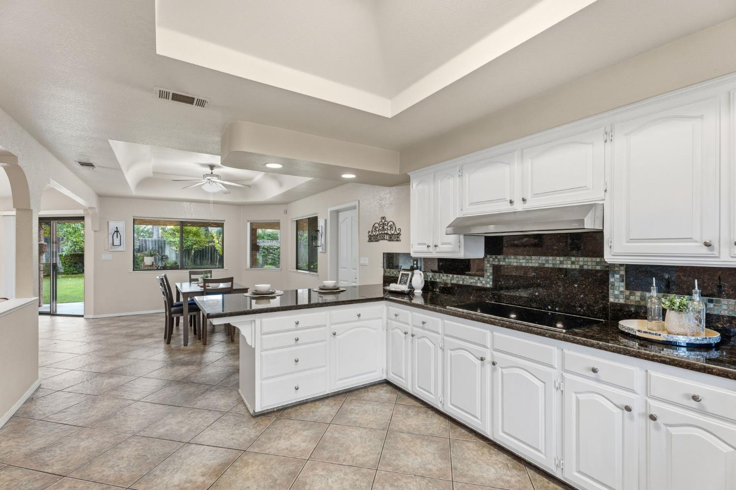375 W Hagler Ave, Fresno, CA 93711