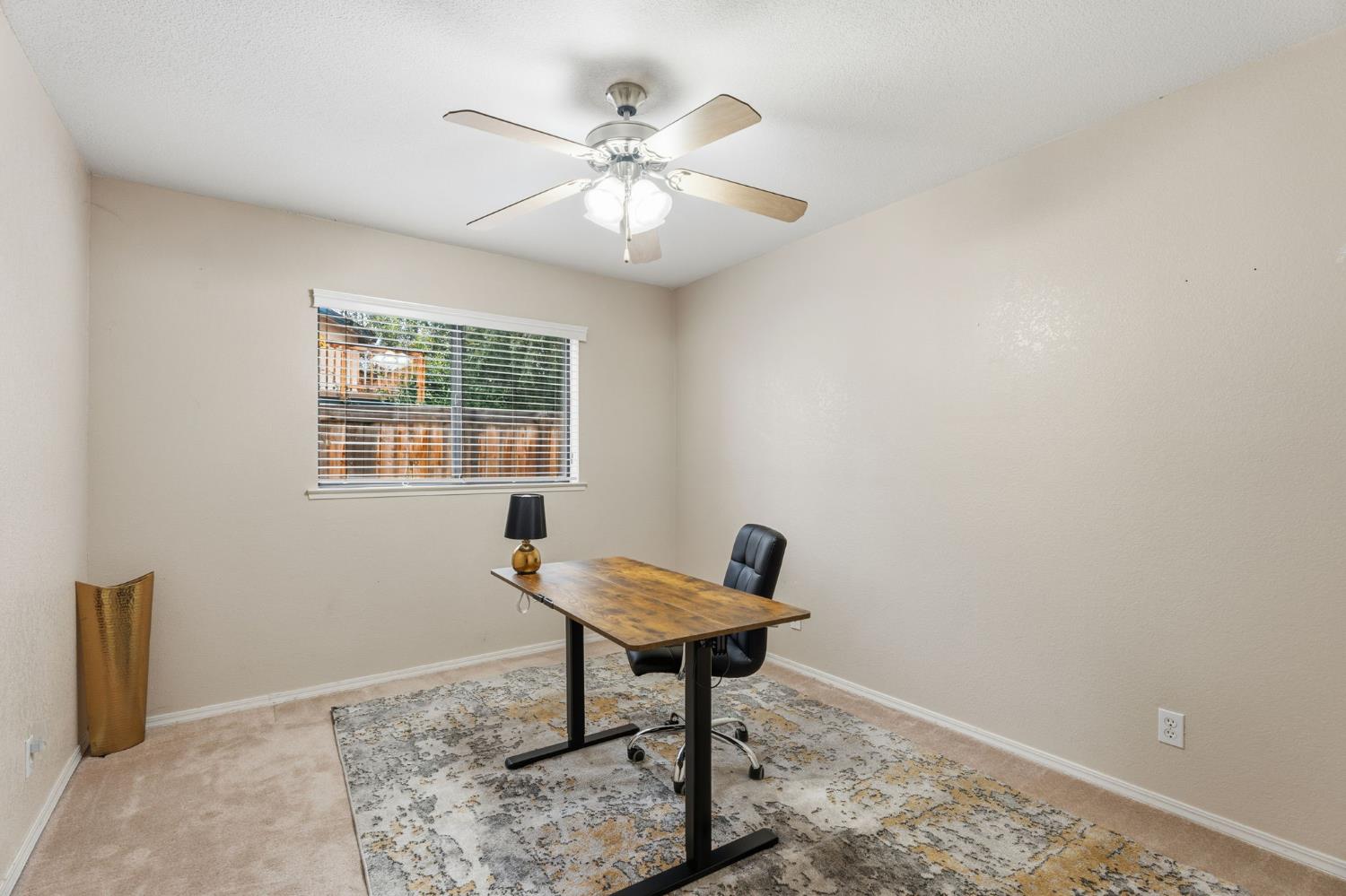 375 W Hagler Ave, Fresno, CA 93711