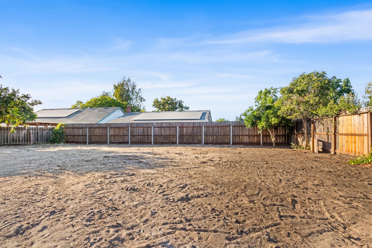 1166 Trailwood Ave, Manteca, CA 95336