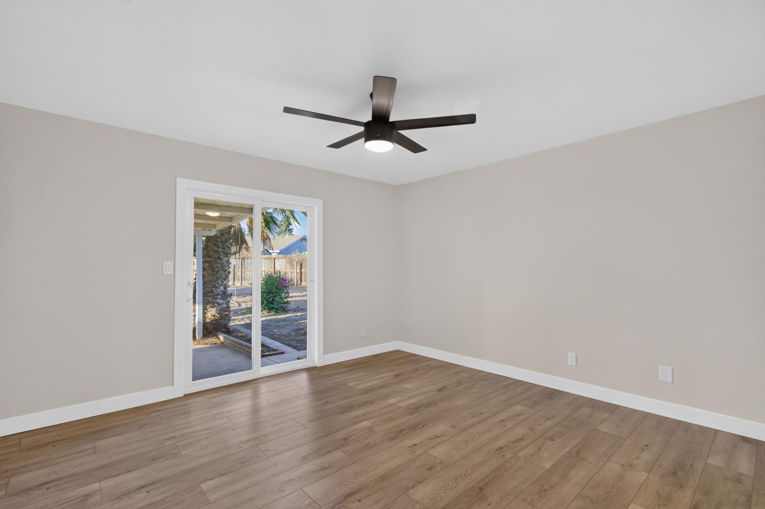1166 Trailwood Ave, Manteca, CA 95336