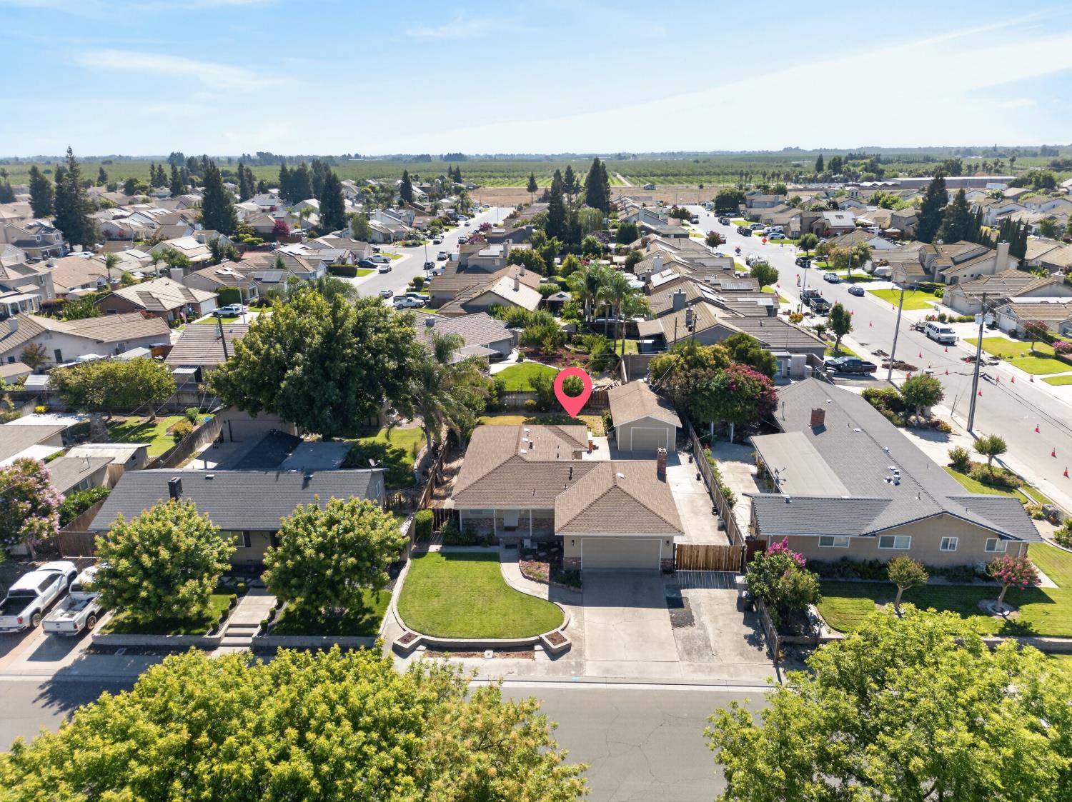 1412 Elisabeth Ave, Escalon, CA 95320