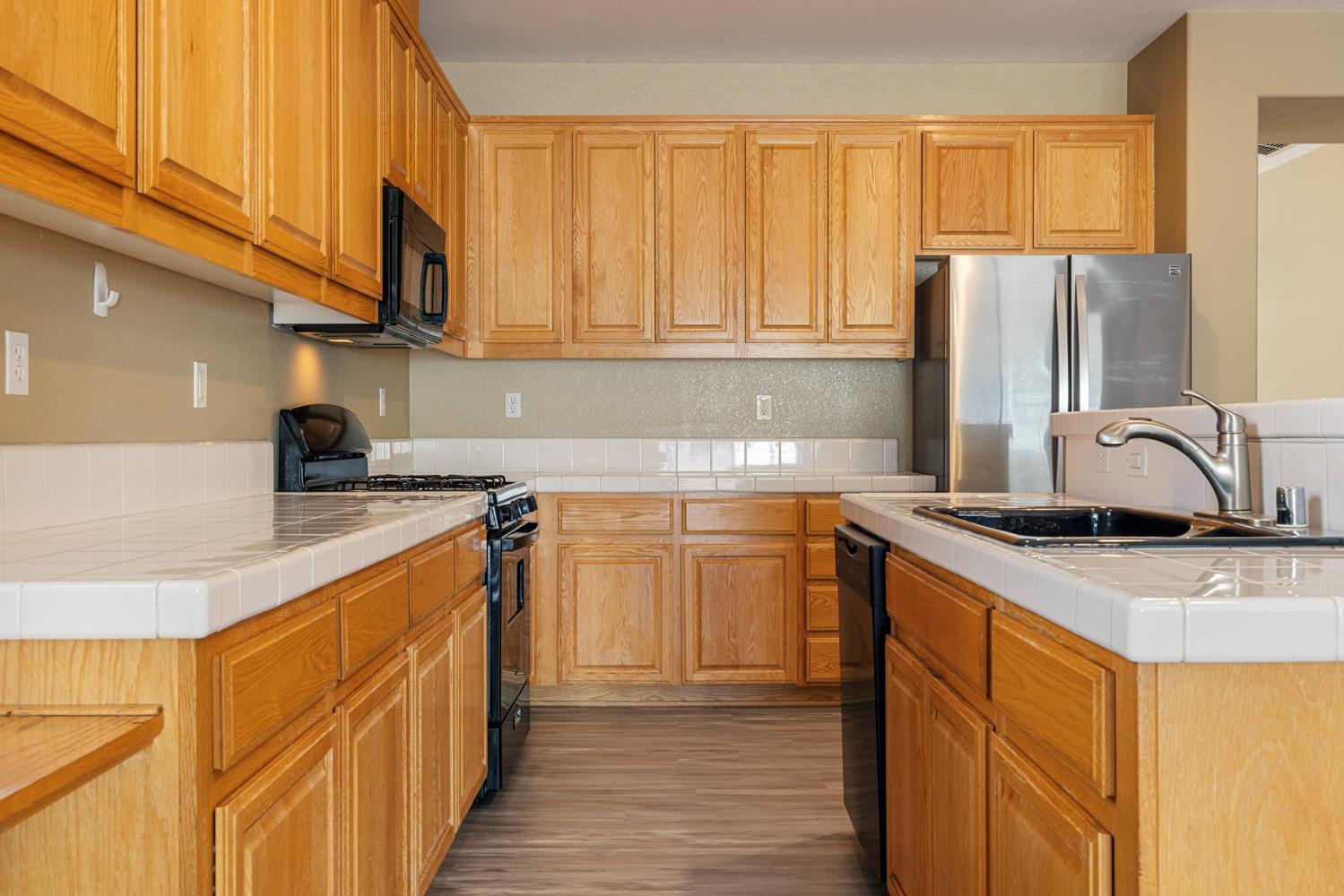 20617 Sarazen Pl, Patterson, CA 95363
