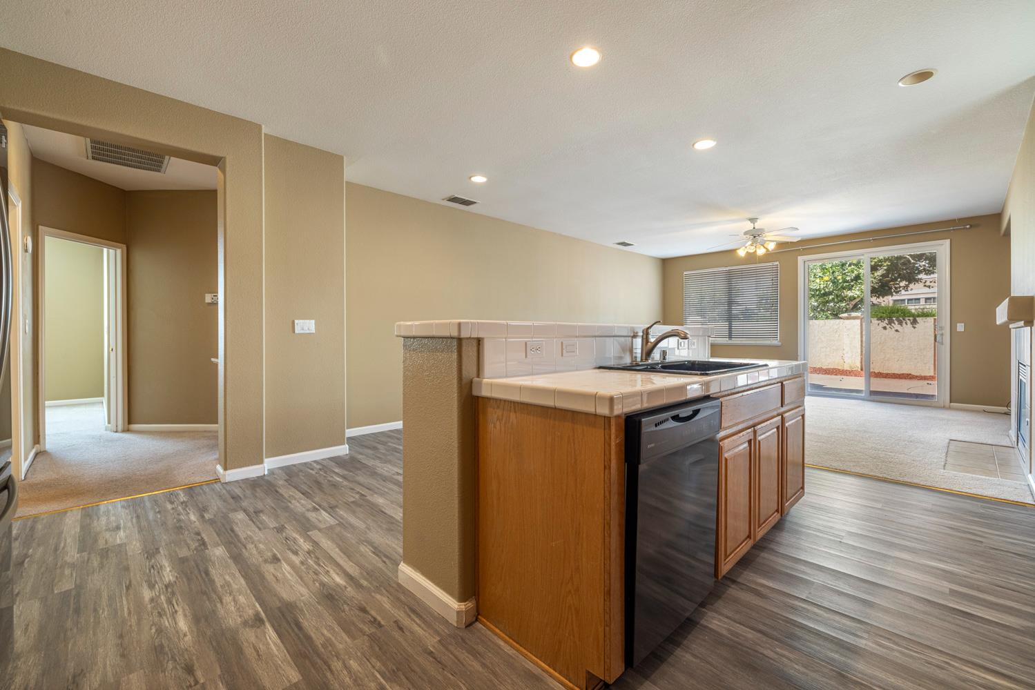 20617 Sarazen Pl, Patterson, CA 95363