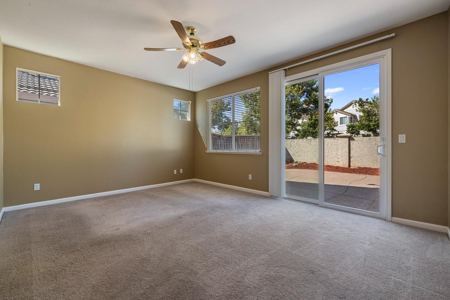 20617 Sarazen Pl, Patterson, CA 95363