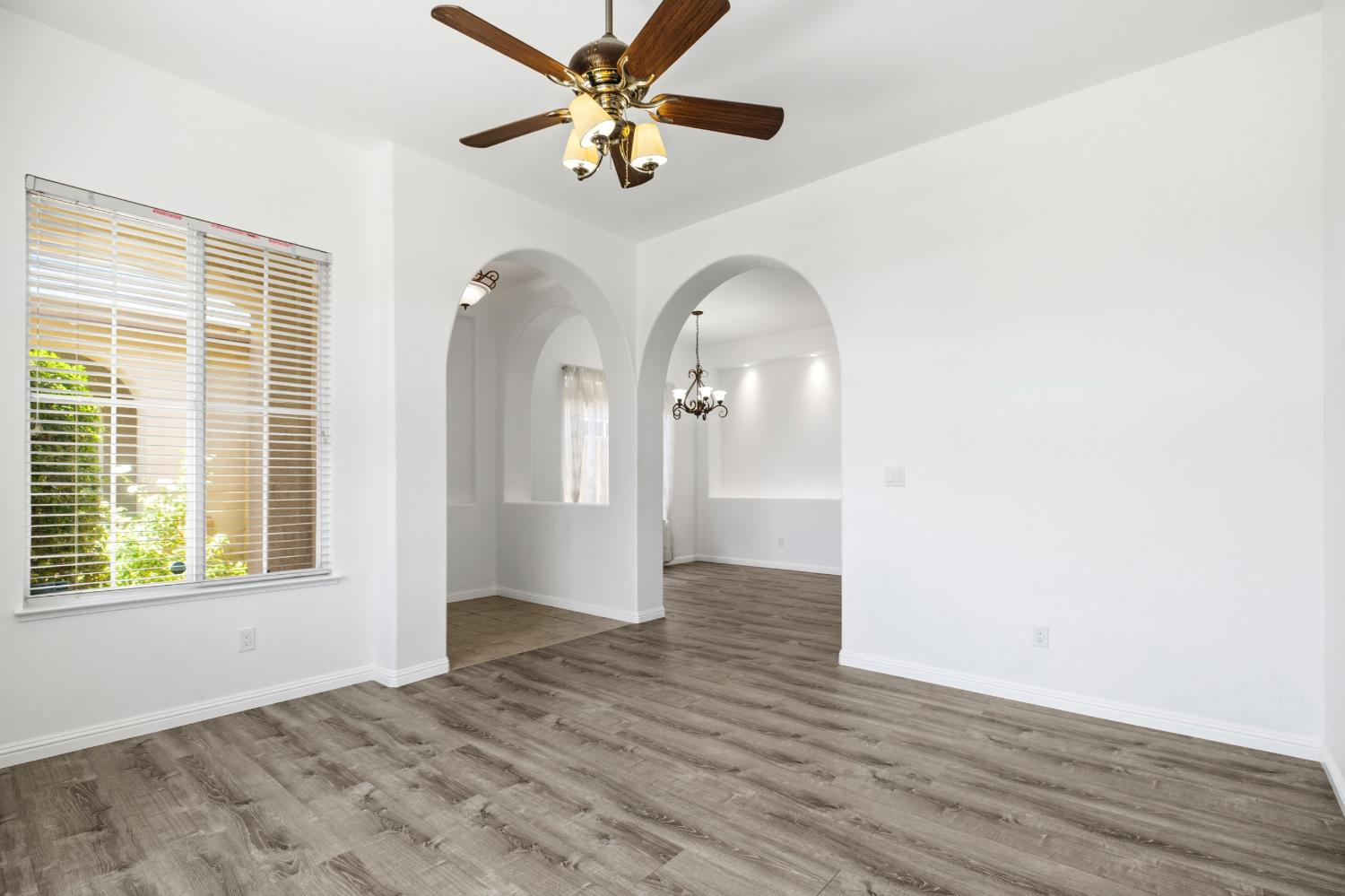 2637 Corral Way, Riverbank, CA 95367