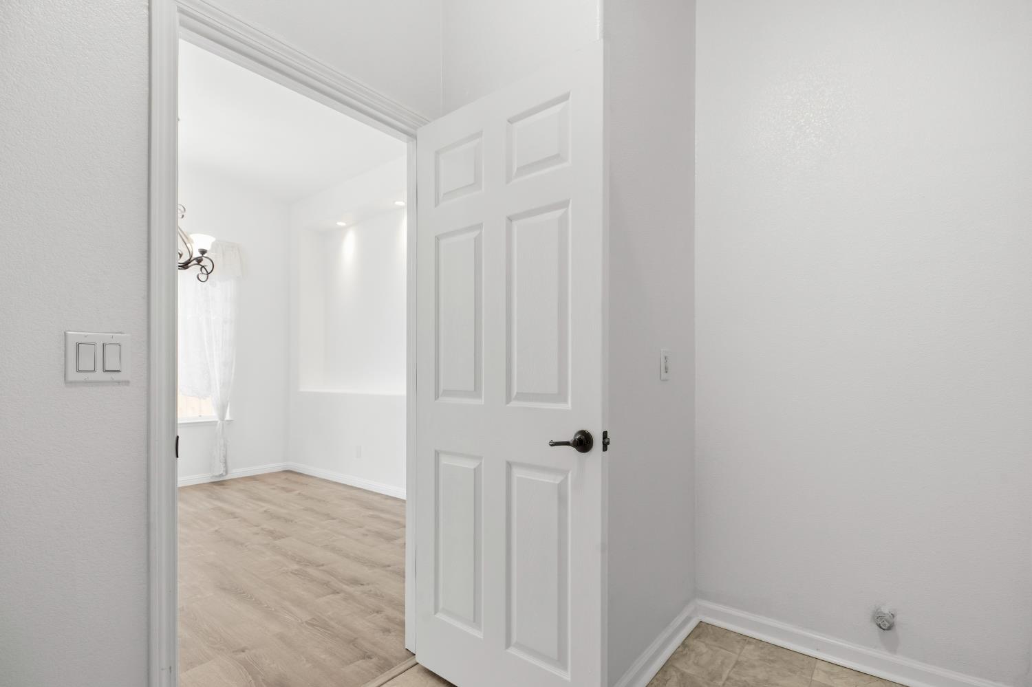 2637 Corral Way, Riverbank, CA 95367
