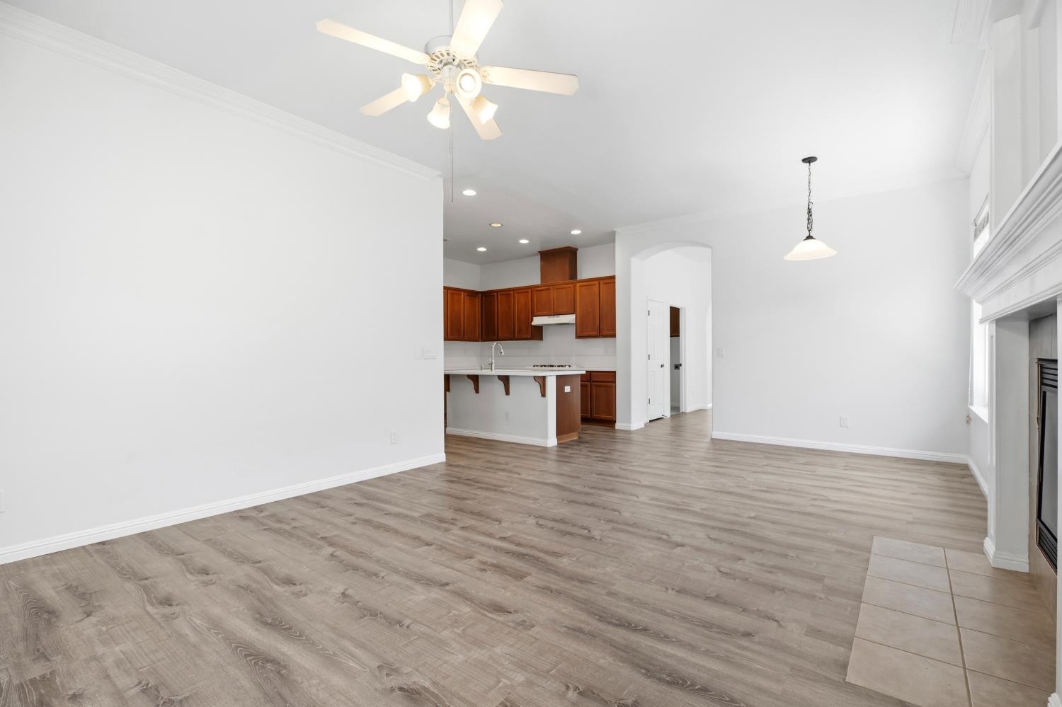 2637 Corral Way, Riverbank, CA 95367