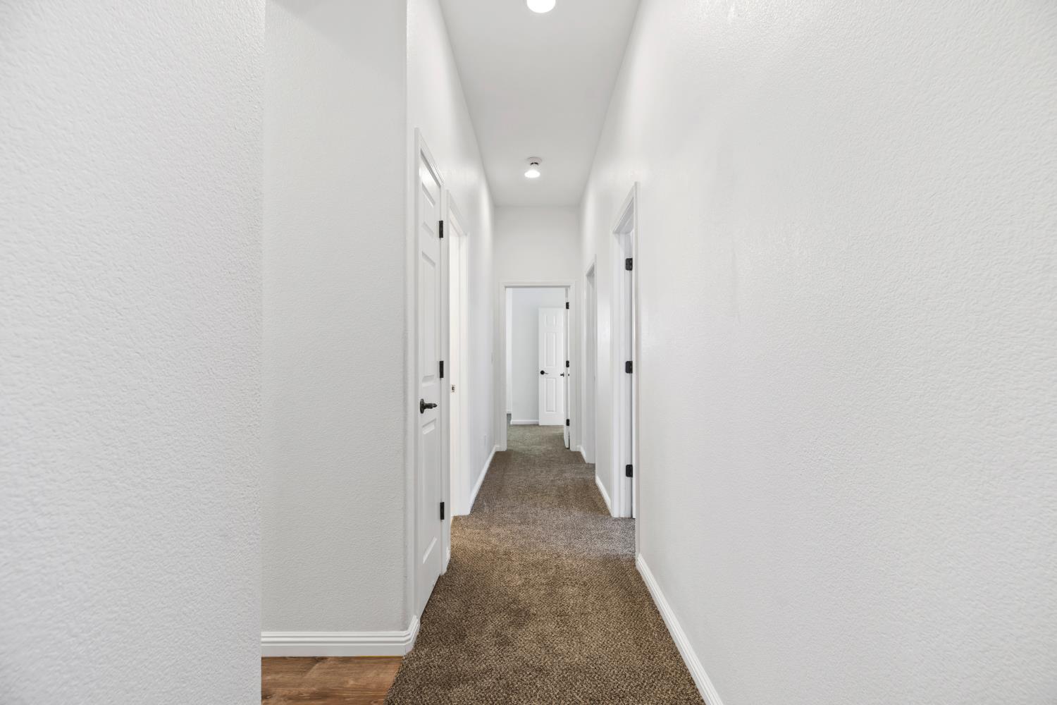 2637 Corral Way, Riverbank, CA 95367