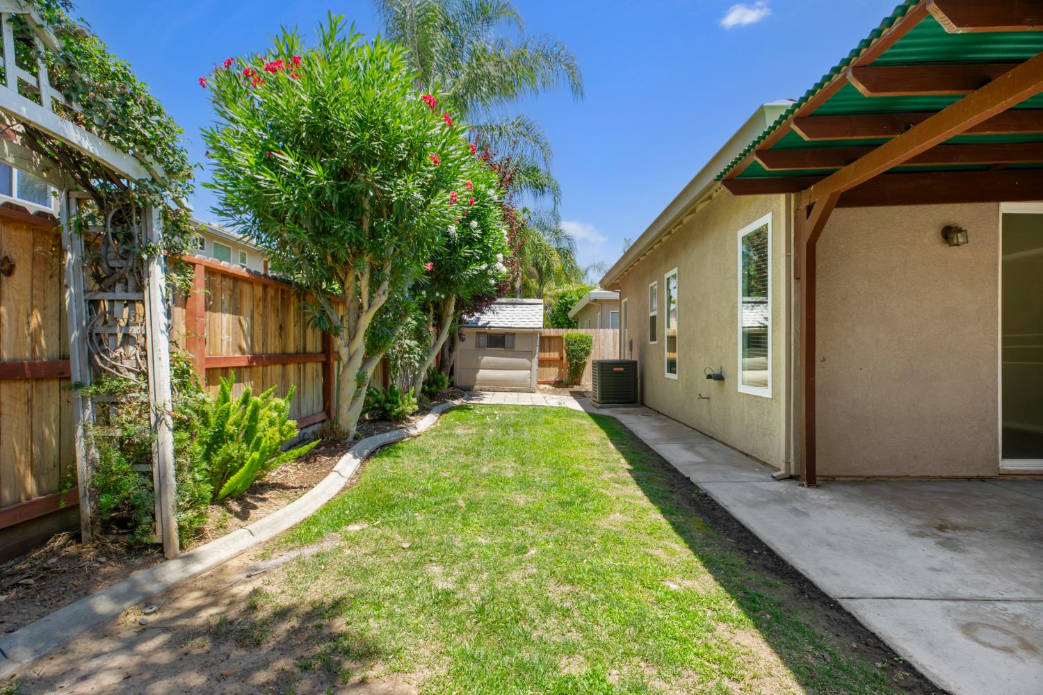 2637 Corral Way, Riverbank, CA 95367