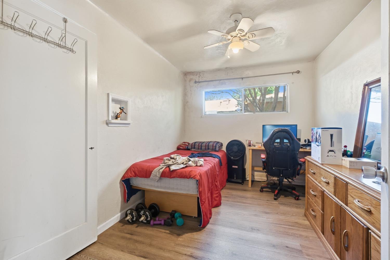 1705 Stetson Ave, Modesto, CA 95350
