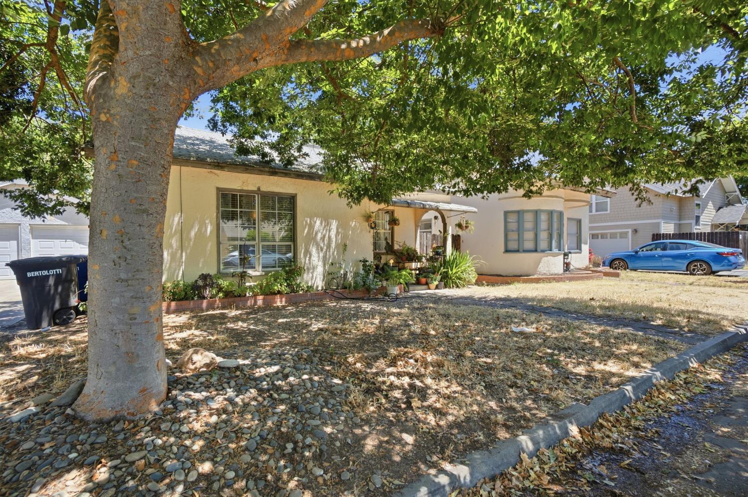 815 817 Wright St, Modesto, CA 95350