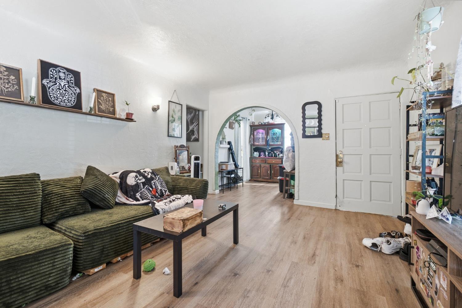815 817 Wright St, Modesto, CA 95350