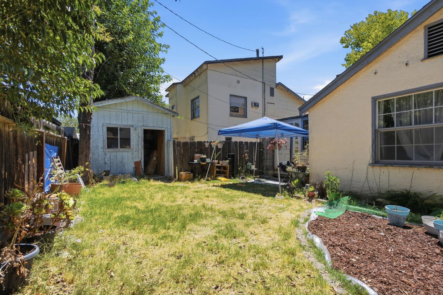 815 817 Wright St, Modesto, CA 95350