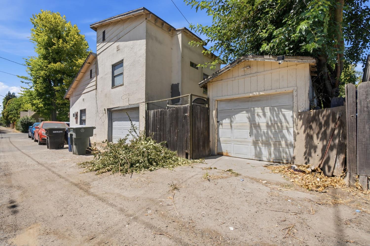 815 817 Wright St, Modesto, CA 95350