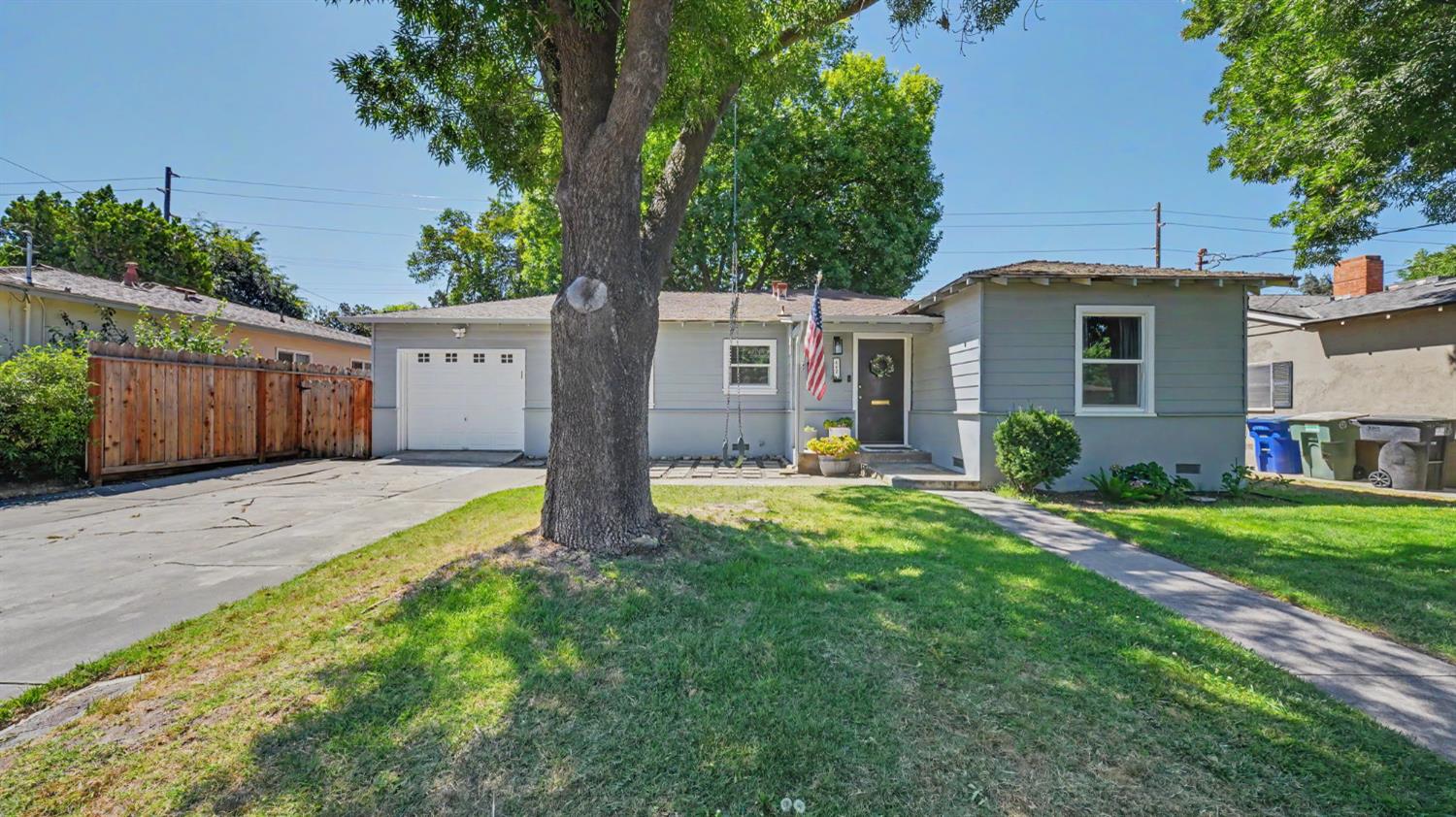 442 Coleman Ct, Modesto, CA 95354