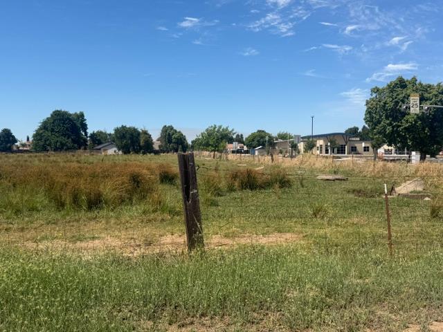 2511 Franklin Rd, Merced, CA 95348