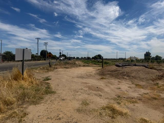 2511 Franklin Rd, Merced, CA 95348