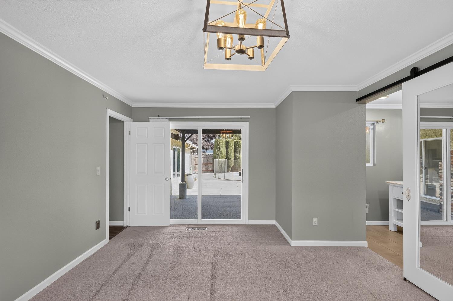115 Elena Ct, Turlock, CA 95380