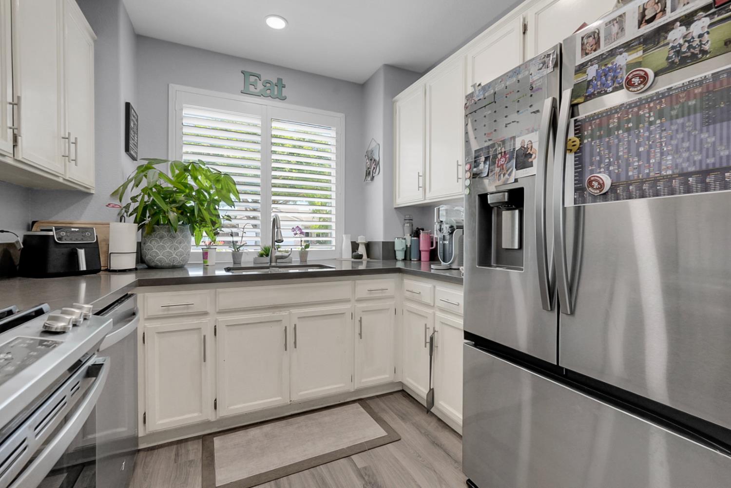 3327 Summer Creek Dr, Turlock, CA 95382