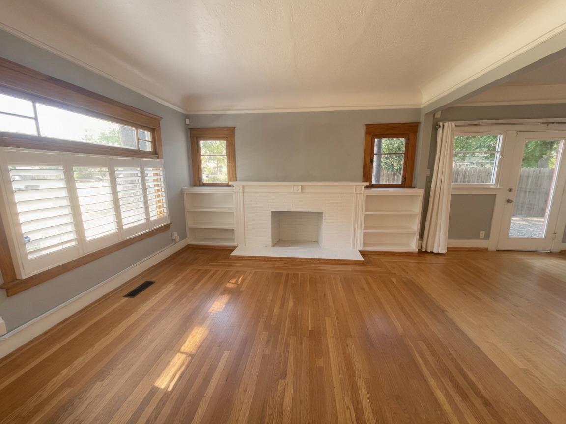 245 High St, Modesto, CA 95354
