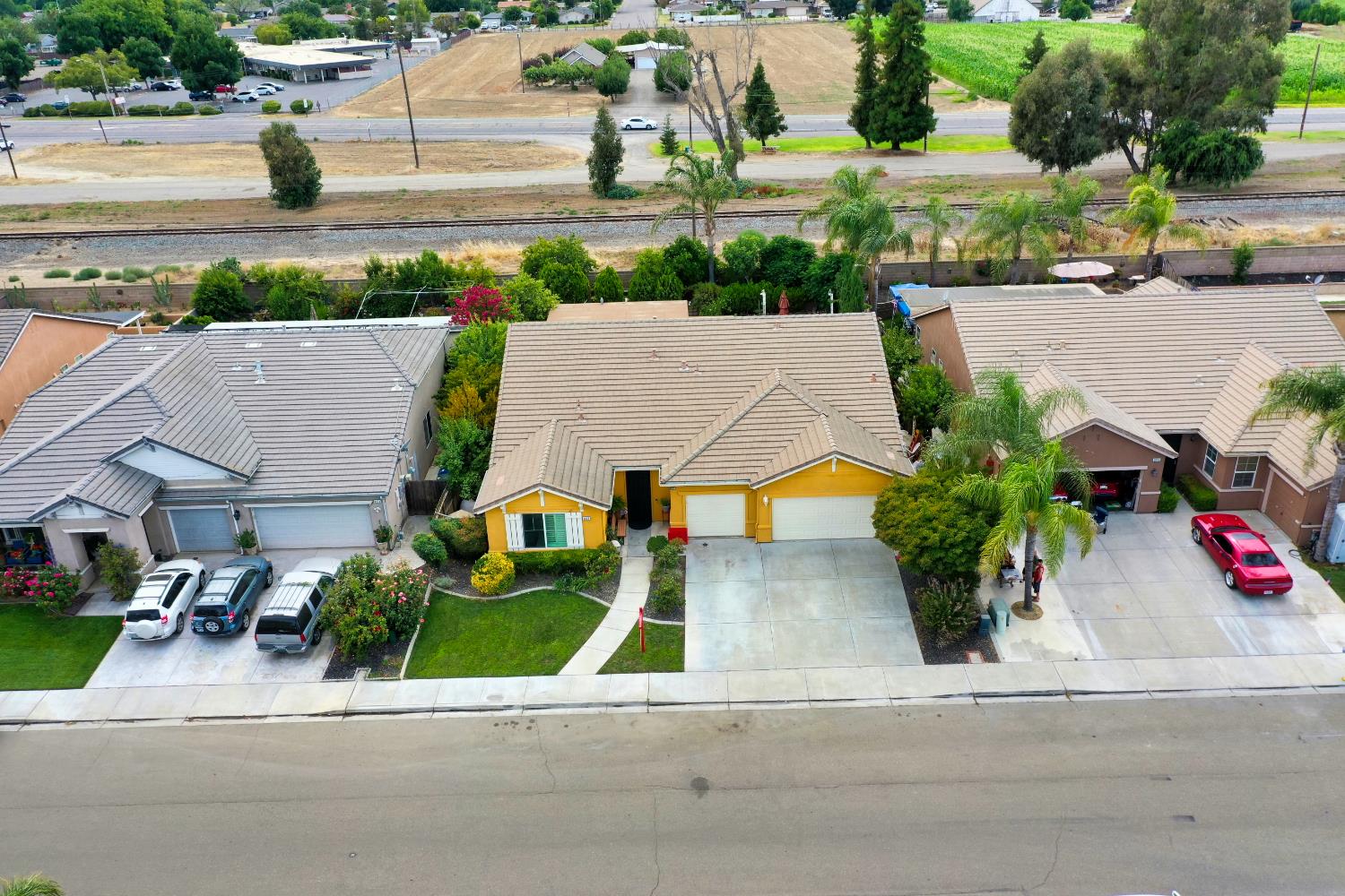 807 Hagerman Peak Dr, Newman, CA 95360