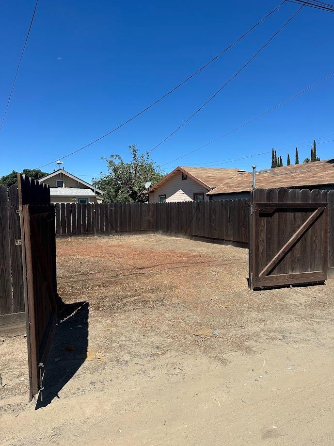 936 Main St, Newman, CA 95360