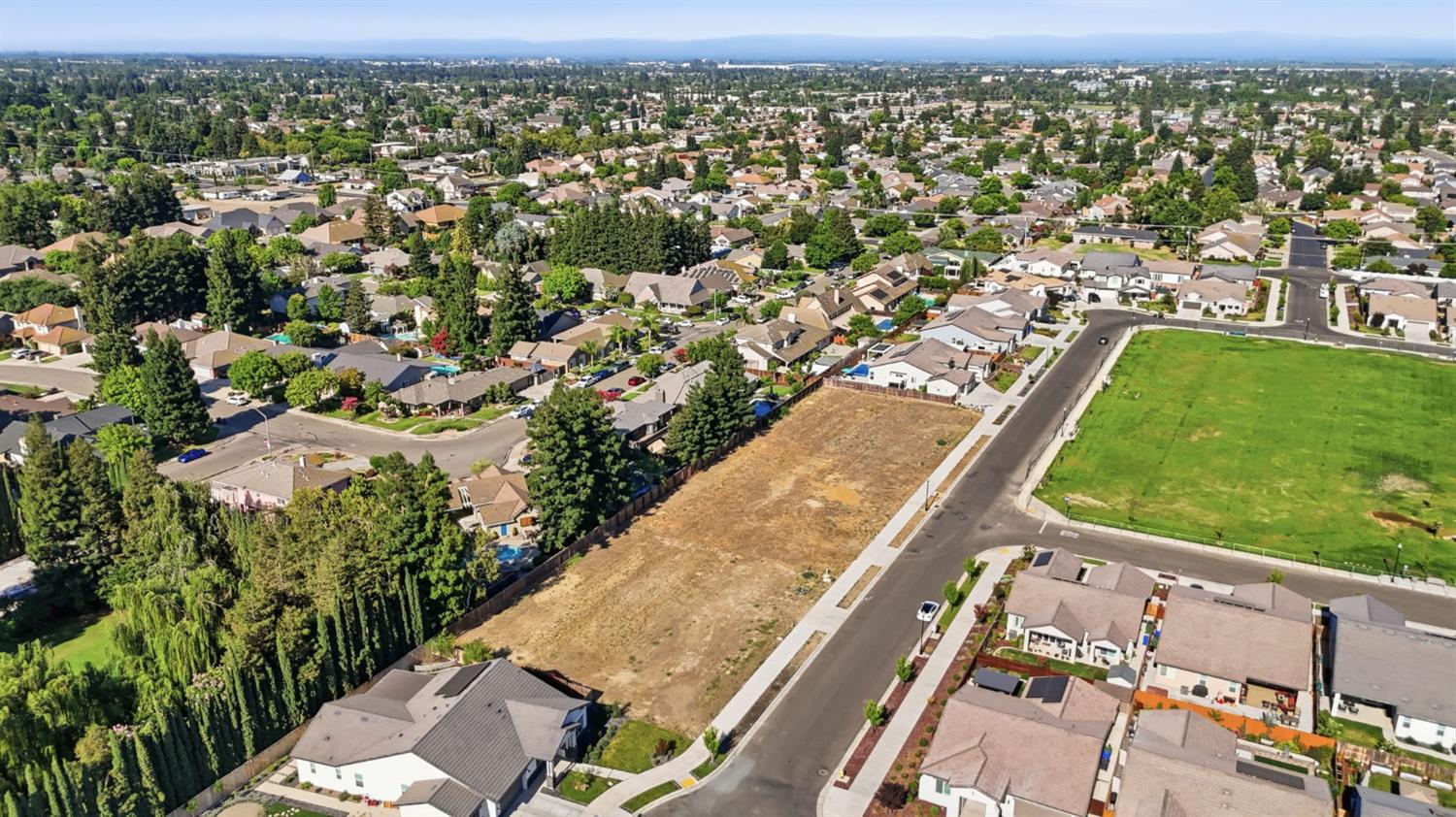 1356 Merion Dr, Turlock, CA 95382