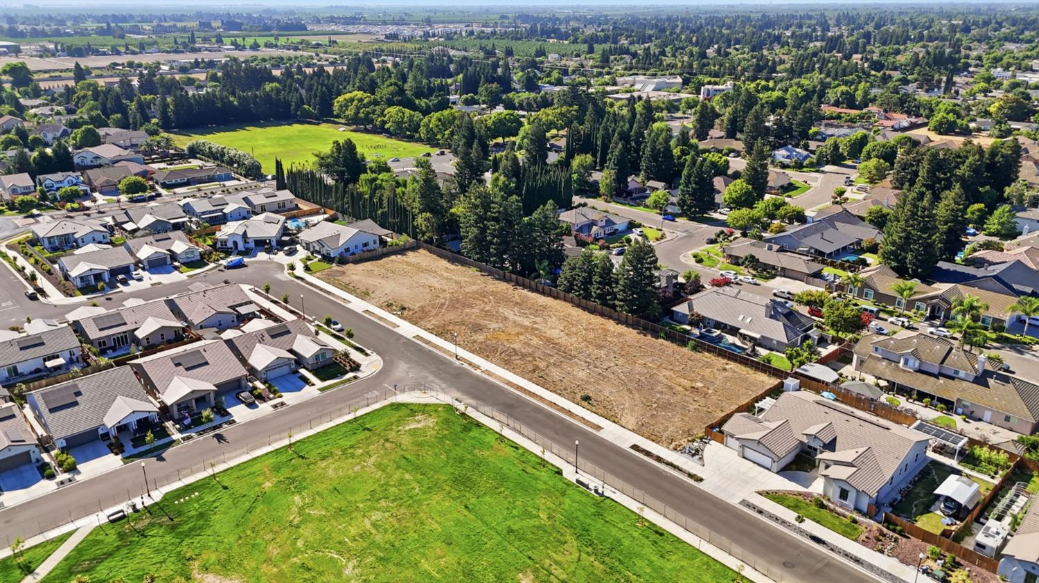 1356 Merion Dr, Turlock, CA 95382