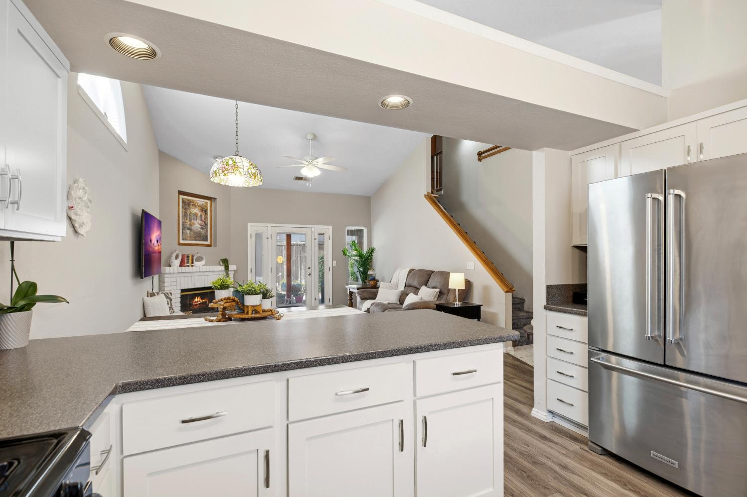 2821 Field Stone St, Modesto, CA 95355
