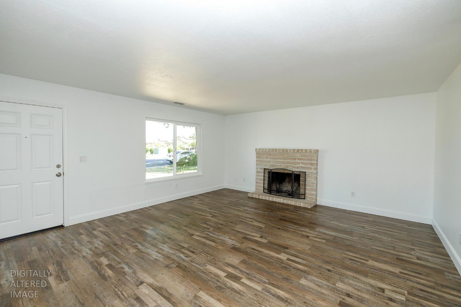 712 Walnut Ave, Patterson, CA 95363