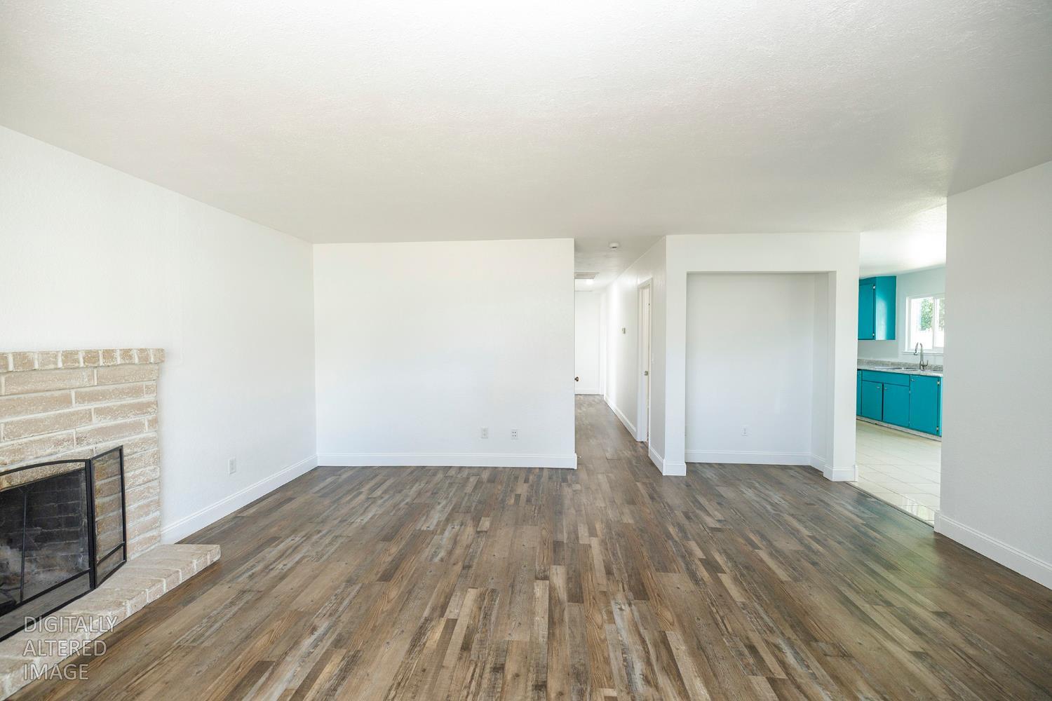 712 Walnut Ave, Patterson, CA 95363