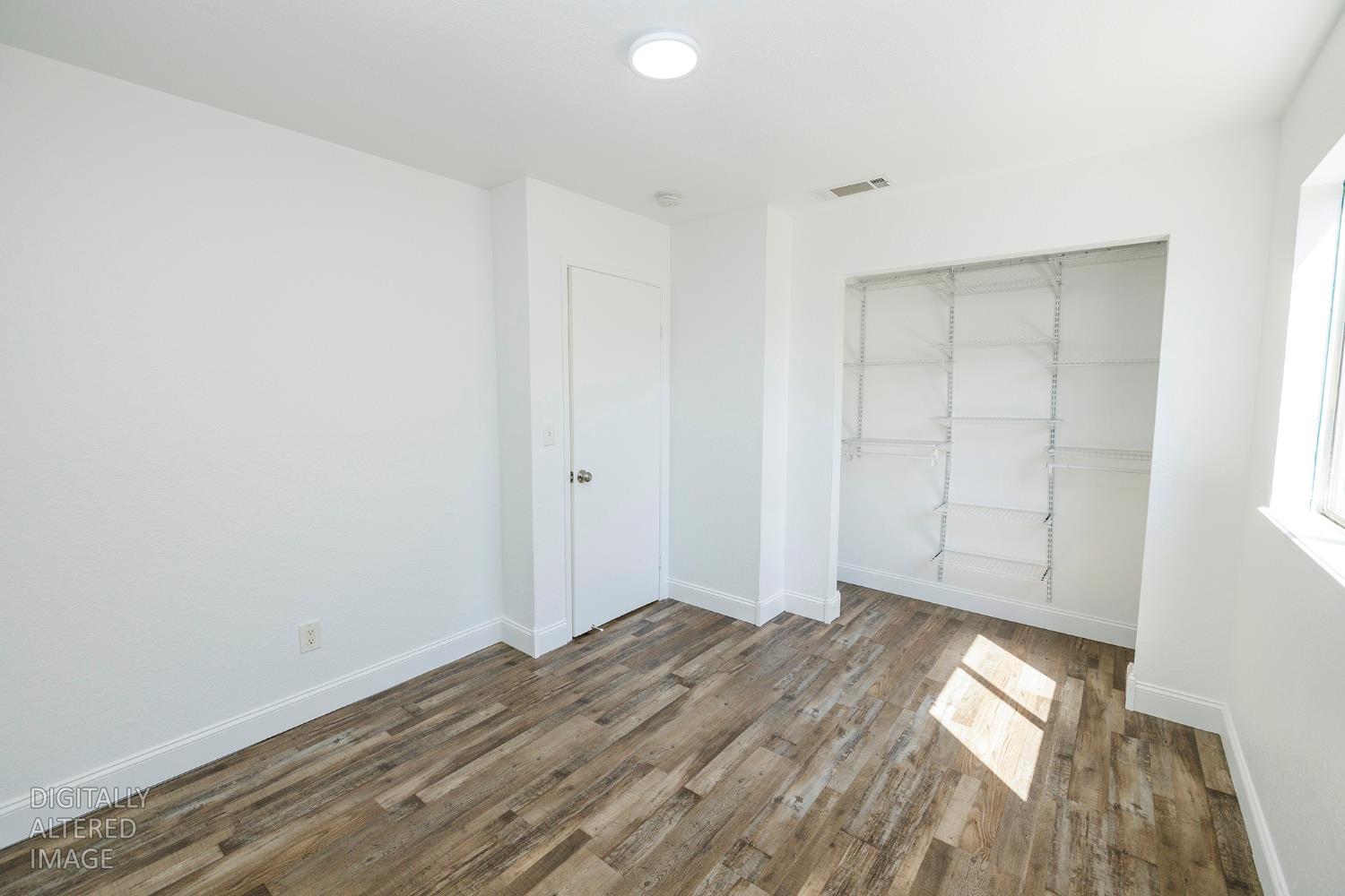712 Walnut Ave, Patterson, CA 95363