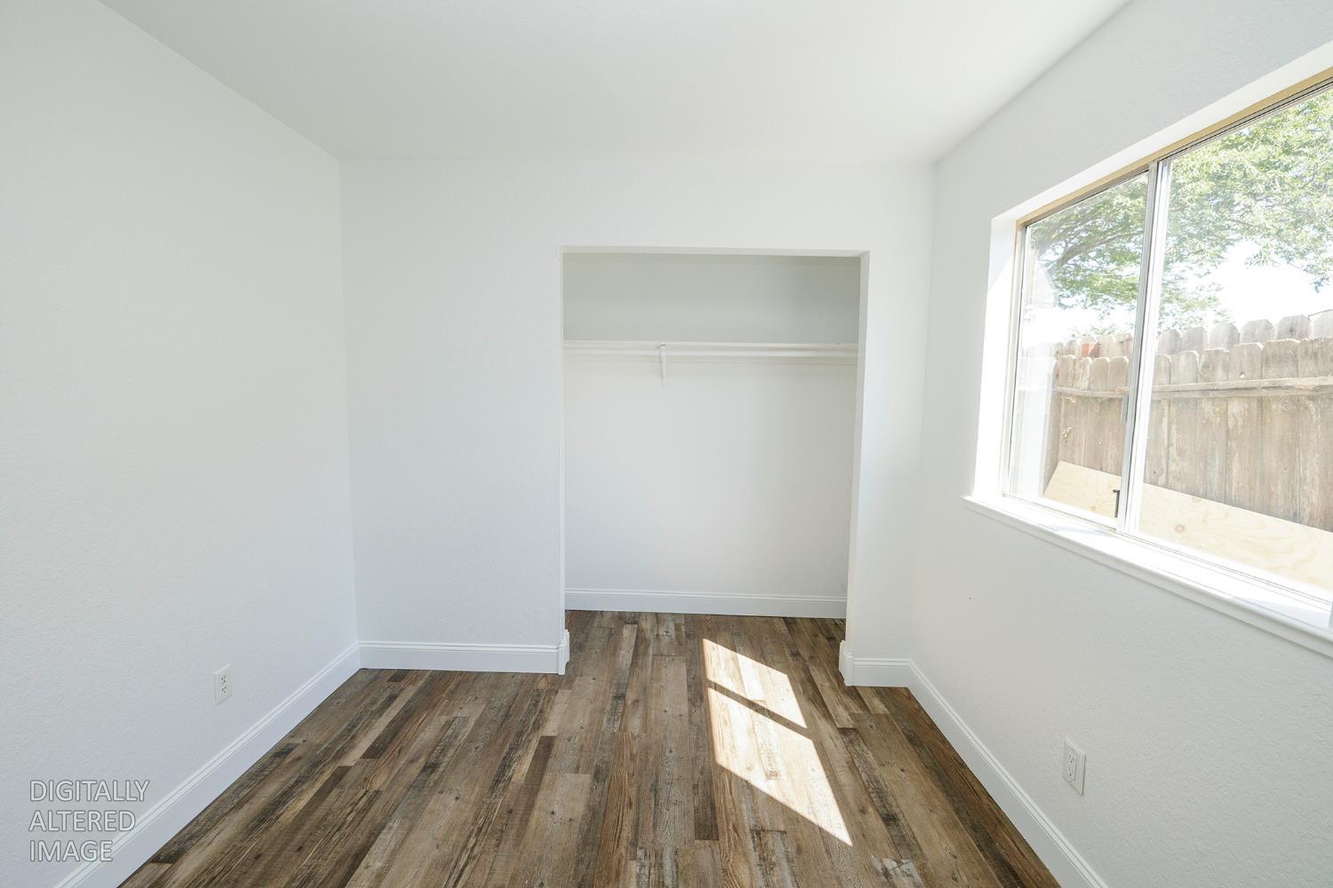 712 Walnut Ave, Patterson, CA 95363