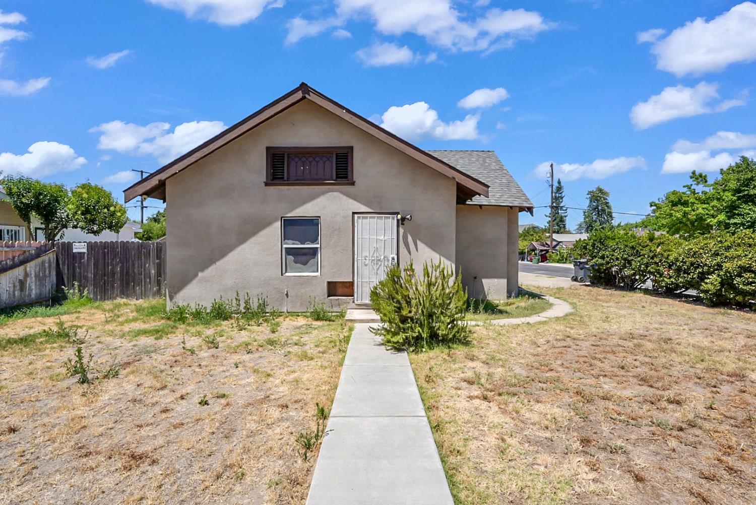 501 Flower St, Turlock, CA 95380