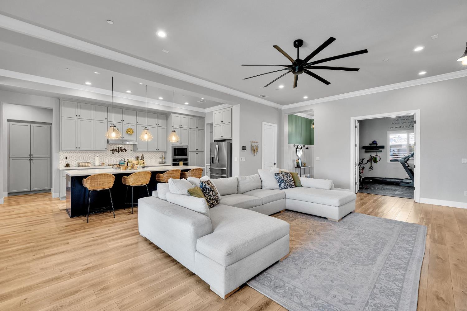 2180 Antinori Way, Manteca, CA 95337