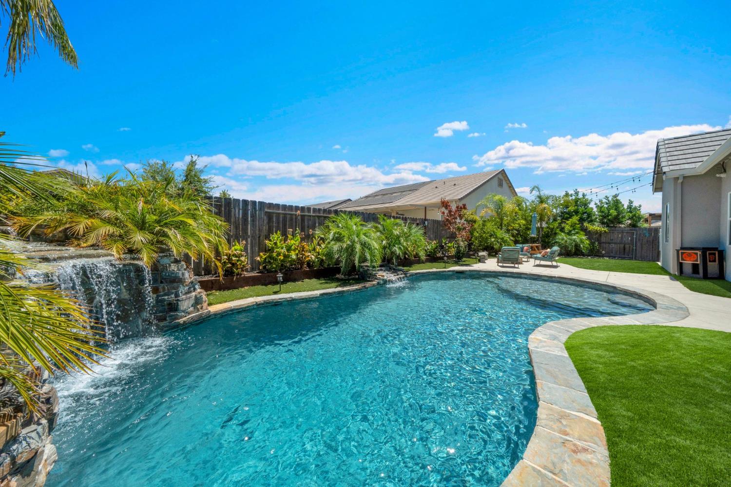2180 Antinori Way, Manteca, CA 95337