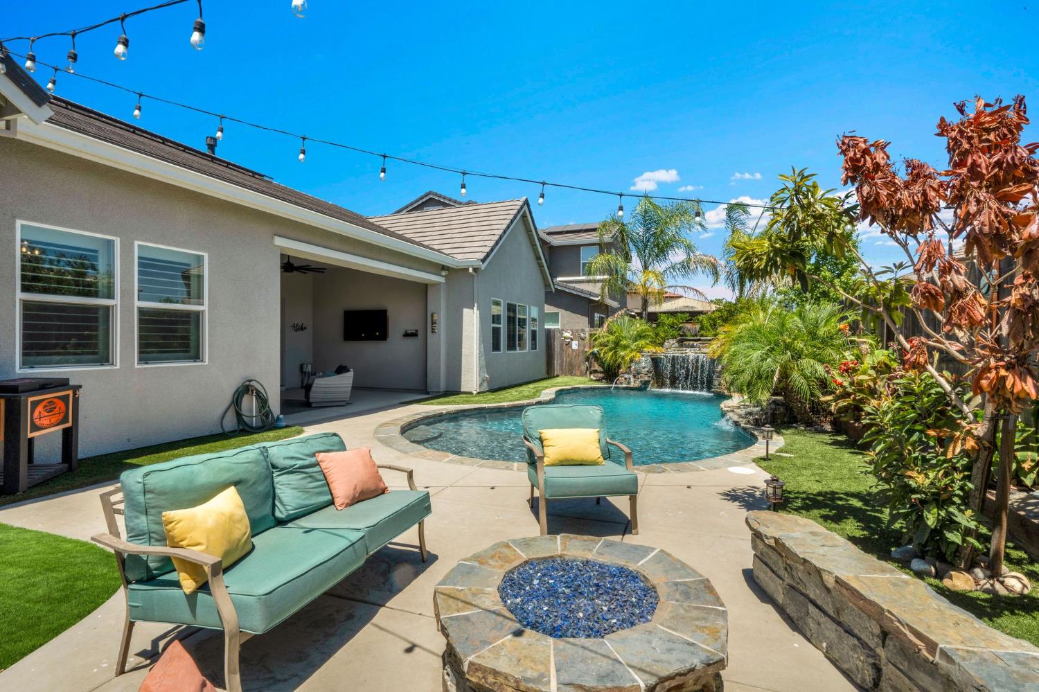 2180 Antinori Way, Manteca, CA 95337